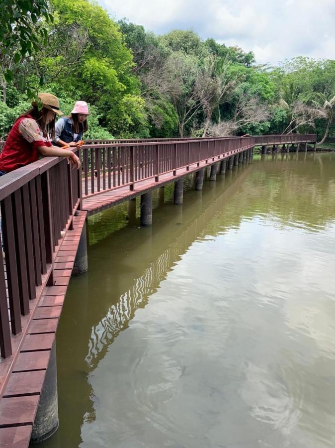 Baansuanklaiklungbangkrachao บ้านสวนใกล้กรุงบางกะเจ้า Phra Pradaeng المظهر الخارجي الصورة